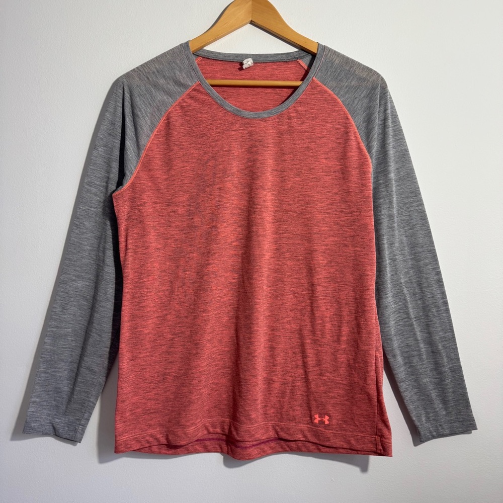 Under Armour Heatgear Long Sleeve Performance Shirt Red Gray Large - Picture 1 of 5